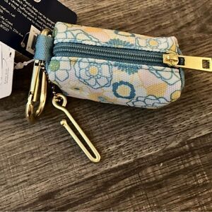 Pet Waste Bag Dispenser With a Roll of 15 Bags